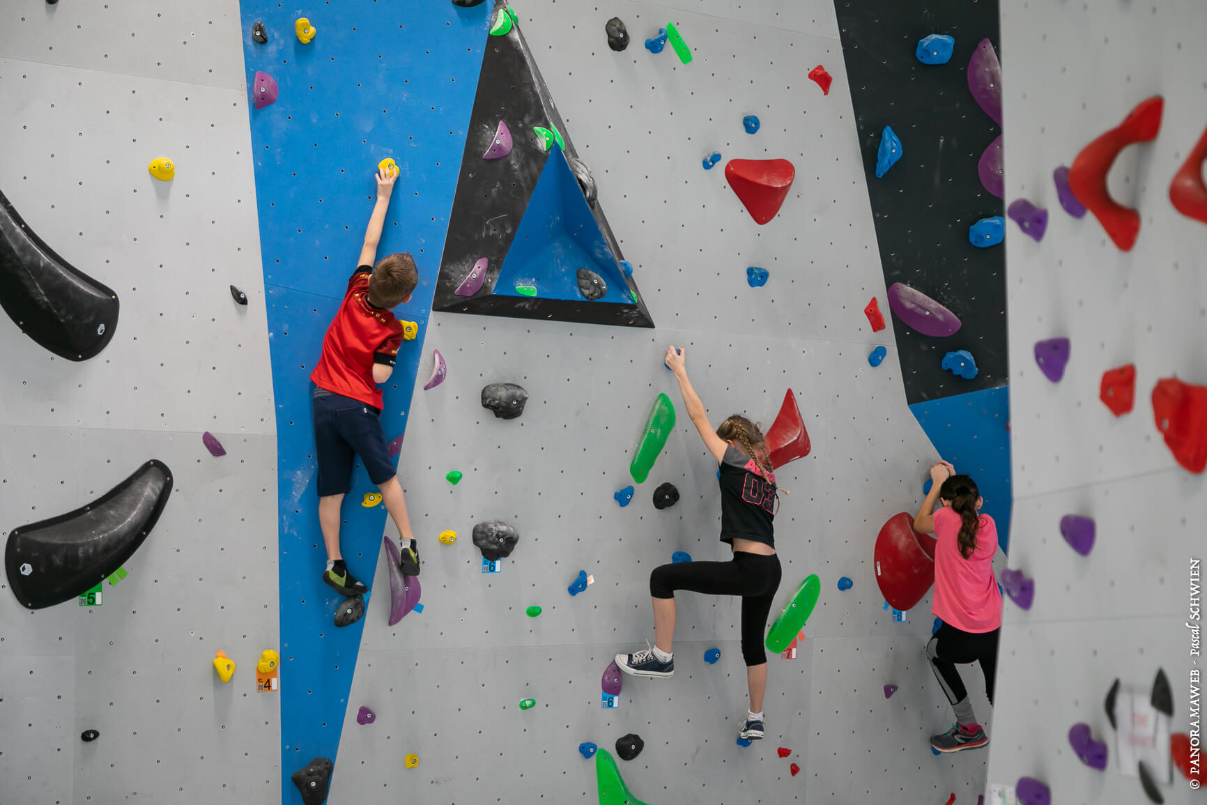 Image bloc escalade enfants Étincelle